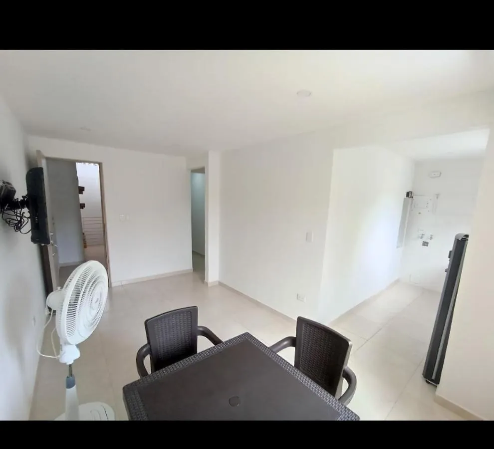Apartamento nuevo a una cuadra del Rodadero Gaira 0*,  Colombia