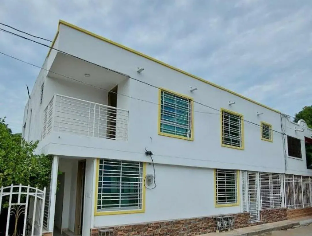 Apartamento nuevo a una cuadra del Rodadero Gaira Colombia