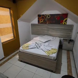 https://el-castillo.cali-hotels.com